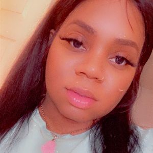 Meet your Posher, Tiana